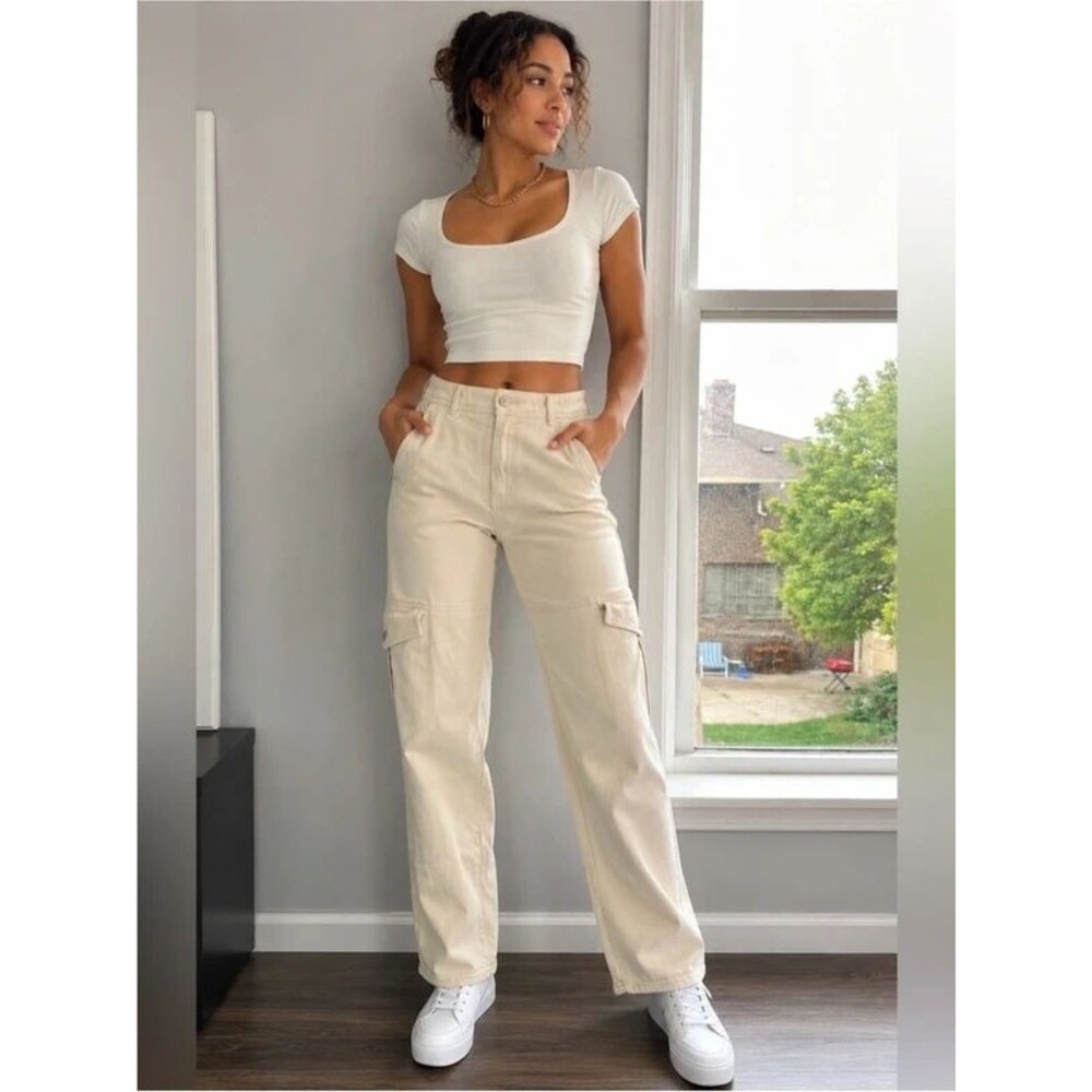 Aritzia Wilfred Free Maeve Cream Cargo Pants Denim Utility Jeans Size 2